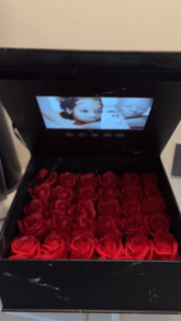 Meanyou Roses and Video Gift Box